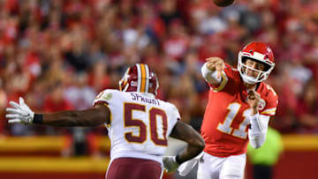 KANSAS CITY, MO - OCTOBER 2: Quarterback Alex Smith #11 of the Kansas City Chiefs throws a pass in front of the oncoming rush of outside linebacker Martrell Spaight #50 of the Washington Redskins during the fourth quarter of the game at Arrowhead Stadium on October 2, 2017 in Kansas City, Missouri. (Photo by Peter Aiken/Getty Images)