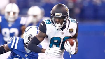 INDIANAPOLIS, IN - OCTOBER 22: Allen Hurns #88 of the Jacksonville Jaguars runs with the ball after a reception defended by Nate Hairston #27 of the Indianapolis Colts during the first half at Lucas Oil Stadium on October 22, 2017 in Indianapolis, Indiana. (Photo by Andy Lyons/Getty Images)