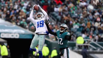 PHILADELPHIA, PA - DECEMBER 31: Wide receiver Brice Butler #19 of the Dallas Cowboys makes a catch against cornerback Rasul Douglas #32 of the Philadelphia Eagles during the third quarter of the game at Lincoln Financial Field on December 31, 2017 in Philadelphia, Pennsylvania. (Photo by Elsa/Getty Images)