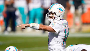 SANTA CLARA, CALIFORNIA - OCTOBER 11: Ryan Fitzpatrick #14 of the Miami Dolphins calls out offensive signals against the San Francisco 49ers during the first half of their NFL football game at Levi's Stadium on October 11, 2020 in Santa Clara, California. (Photo by Thearon W. Henderson/Getty Images)