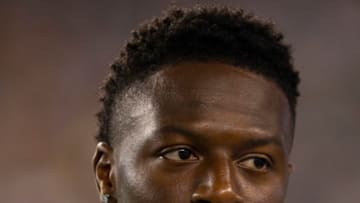 PHILADELPHIA, PA - AUGUST 08: Jordan Howard #24 of the Philadelphia Eagles looks on against the Tennessee Titans in the preseason game at Lincoln Financial Field on August 8, 2019 in Philadelphia, Pennsylvania. (Photo by Mitchell Leff/Getty Images)