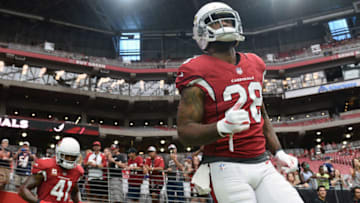 GLENDALE, AZ - SEPTEMBER 23: Defensive back Jamar Taylor #28 of the Arizona Cardinals takes the field for the game against the Chicago Bears at State Farm Stadium on September 23, 2018 in Glendale, Arizona. The Chicago Bears won 16-14. (Photo by Jennifer Stewart/Getty Images)