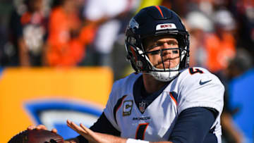 CARSON, CA - NOVEMBER 18: Quarterback Case Keenum #4 of the Denver Broncos warms up ahead of the game against the Los Angeles Chargers at StubHub Center on November 18, 2018 in Carson, California. (Photo by Jayne Kamin-Oncea/Getty Images)
