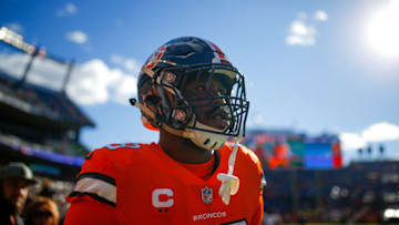 DENVER, CO - NOVEMBER 25: Outside linebacker Von Miller #58 of the Denver Broncos stands not he field as players warm up before a game against the Pittsburgh Steelers at Broncos Stadium at Mile High on November 25, 2018 in Denver, Colorado. (Photo by Justin Edmonds/Getty Images)