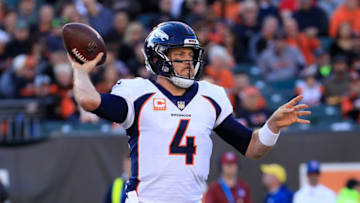 CINCINNATI, OH - DECEMBER 02: Case Keenum #4 of the Denver Broncos throws a pass against the Cincinnati Bengals at Paul Brown Stadium on December 2, 2018 in Cincinnati, Ohio. (Photo by Andy Lyons/Getty Images)