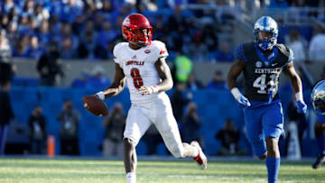 LEXINGTON, KY - NOVEMBER 25: Lamar Jackson