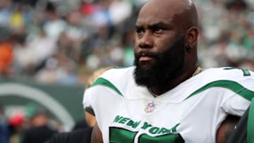 EAST RUTHERFORD, NEW JERSEY--OCTOBER 03: Tackle Morgan Moses #78 of the New York Jets follows the action during the Tennessee Titans vs New York Jets game at MetLife Stadium on October 3, 2021 in East Rutherford, New Jersey. (Photo by Al Pereira/Getty Images)