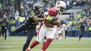 Dec 24, 2016; Seattle, WA, USA; Arizona Cardinals tight end Jermaine Gresham (84) breaks away from Seattle Seahawks cornerback DeShawn Shead (35) in a game at CenturyLink Field. The Cardinals won 34-31. Mandatory Credit: Troy Wayrynen-USA TODAY Sports