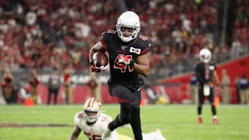GLENDALE, ARIZONA - OCTOBER 31: Runningback Kenyan Drake #41 of the Arizona Cardinals rushes the football against the San Francisco 49ers during the second half of the NFL game at State Farm Stadium on October 31, 2019 in Glendale, Arizona. The 49ers defeated the Cardinals 28-25. (Photo by Christian Petersen/Getty Images)
