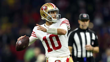 MEXICO CITY, MEXICO - NOVEMBER 21: Jimmy Garoppolo #10 of the San Francisco 49ers passes the ball during the first half of a game against the Arizona Cardinals at Estadio Azteca on November 21, 2022 in Mexico City, Mexico. (Photo by Sean M. Haffey/Getty Images)