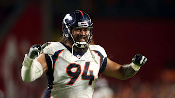 GLENDALE, AZ - OCTOBER 18: Defensive tackle Domata Sr. Peko #94 of the Denver Broncos reacts after a defensive stop during the fourth quarter against the Arizona Cardinals at State Farm Stadium on October 18, 2018 in Glendale, Arizona. (Photo by Christian Petersen/Getty Images)