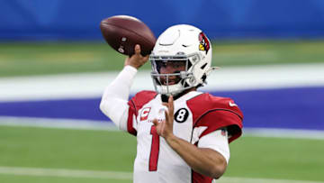 INGLEWOOD, CALIFORNIA - JANUARY 03: Kyler Murray #1 of the Arizona Cardinals throws a pass during the fourth quarter against the Los Angeles Rams at SoFi Stadium on January 03, 2021 in Inglewood, California. (Photo by Sean M. Haffey/Getty Images)