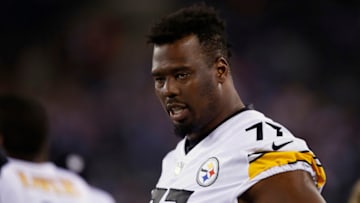 EAST RUTHERFORD, NJ - AUGUST 11: Marcus Gilbert #77 of the Pittsburgh Steelers in action against the New York Giants during an NFL preseason game at MetLife Stadium on August 11, 2017 in East Rutherford, New Jersey. The Steelers defeated the Giants 20-12. (Photo by Rich Schultz/Getty Images)