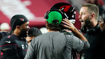 Oct 20, 2022; Glendale, Arizona, USA; Arizona Cardinals quarterback Kyler Murray (1) and head coach Kliff Kingsbury exchange words during a time out against the New Orleans Saints in the first half at State Farm Stadium.Nfl New Orleans Saints At Arizona Cardinals