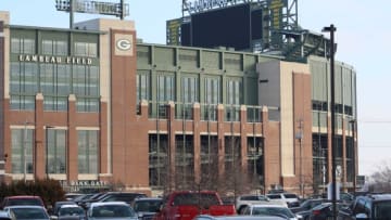 Mandatory Credit: MAIN Lambeau Bellin