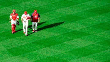 ST. LOUIS, MO - JUNE 1: Yadier Molina #4 Adam Wainwright #50 and Derek Lilliquist #27 of the St. Louis Cardinals walk from the bullpen before game two of a doubleheader against the San Francisco Giants at Busch Stadium on June 1, 2013 in St. Louis, Missouri. (Photo by Jeff Curry/Getty Images)