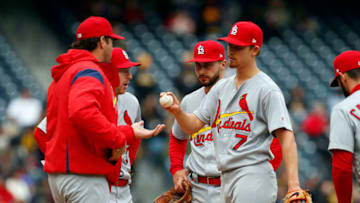 PITTSBURGH, PA - APRIL 29: Manager Mike Matheny #22 of the St. Louis Cardinals relieves Luke Weaver #7 in the sixth inning against the Pittsburgh Pirates at PNC Park on April 29, 2018 in Pittsburgh, Pennsylvania. (Photo by Justin K. Aller/Getty Images)