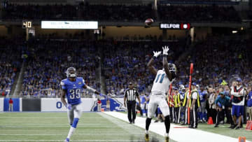 Nov 20, 2016; Detroit, MI, USA; Jacksonville Jaguars wide receiver Marqise Lee (11) makes a catch against Detroit Lions cornerback Johnthan Banks (39) during the third quarter at Ford Field. Lions won 26-19. Mandatory Credit: Raj Mehta-USA TODAY Sports