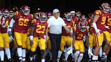 USC football head coach Clay Helton. (Alicia de Artola/Reign of Troy)