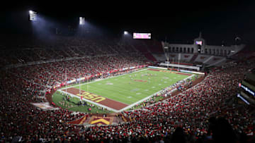 USC football at the Los Angeles Memorial Coliseum. (Meg Oliphant/Getty Images)
