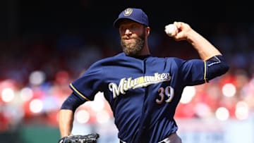 Apr 14, 2016; St. Louis, MO, USA; Milwaukee Brewers starting pitcher Chris Capuano (39) throws against the St. Louis Cardinals at Busch Stadium. The Cardinals won the game 7-0. Mandatory Credit: Billy Hurst-USA TODAY Sports