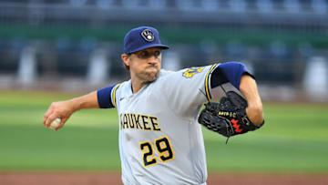 Josh Lindblom, Milwaukee Brewers (Photo by Joe Sargent/Getty Images)