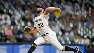 MILWAUKEE, WISCONSIN - SEPTEMBER 03: Daniel Norris #32 of the Milwaukee Brewers throws a pitch against the St. Louis Cardinals at American Family Field on September 03, 2021 in Milwaukee, Wisconsin. Cardinals defeated the Brewers 15-4. (Photo by John Fisher/Getty Images)