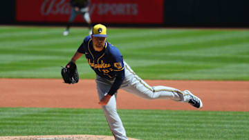 ST LOUIS, MO - APRIL 11: Brett Anderson #25 of the Milwaukee Brewers delivers a pitch against the St. Louis Cardinals in the first inning at Busch Stadium on April 11, 2021 in St Louis, Missouri. (Photo by Dilip Vishwanat/Getty Images)
