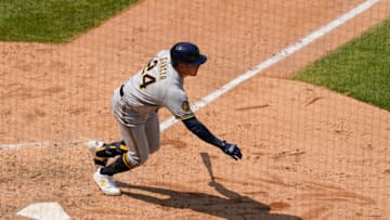 Avisail Garcia, Milwaukee Brewers (Photo by Nuccio DiNuzzo/Getty Images)