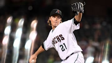PHOENIX, AZ - SEPTEMBER 21: Zack Greinke #21 of the Arizona Diamondbacks delivers a pitch in the first inning of the MLB game against the Colorado Rockies at Chase Field on September 21, 2018 in Phoenix, Arizona. (Photo by Jennifer Stewart/Getty Images)