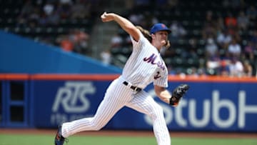 NEW YORK, NY - MAY 20: Noah Syndergaard #34 of the New York Mets pitches agsainst the Arizona Diamondbacks during their game at Citi Field on May 20, 2018 in New York City. (Photo by Al Bello/Getty Images)