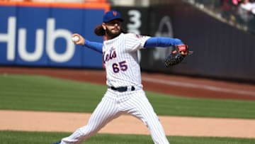 NEW YORK, NY - MAY 20: Robert Gsellman #65 of the New York Mets pitches against the Arizona Diamondbacks during their game at Citi Field on May 20, 2018 in New York City. (Photo by Al Bello/Getty Images)
