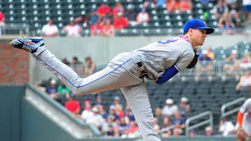 ATLANTA, GA. - JUNE 13: Jacob deGrom #48 of the New York Mets throws a fourth inning pitch against the Atlanta Braves at SunTrust Field on June 13, 2018 in Atlanta, Georgia. (Photo by Scott Cunningham/Getty Images)