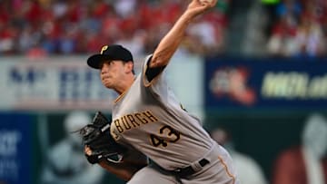 Jul 5, 2016; St. Louis, MO, USA; Pittsburgh Pirates starting pitcher Steven Brault (43) pitches to a St. Louis Cardinals batter during the first inning of his first career Major League Baseball start at Busch Stadium. Mandatory Credit: Jeff Curry-USA TODAY Sports
