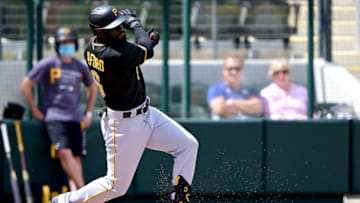 VENICE, FLORIDA - MARCH 09: Anthony Alford #6 of the Pittsburgh Pirates swings at a pitch during the second inning against the Atlanta Braves during a spring training game at CoolToday Park on March 09, 2021 in Venice, Florida. (Photo by Douglas P. DeFelice/Getty Images)