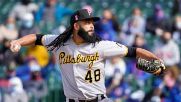 CHICAGO, ILLINOIS - MAY 09: Richard Rodriguez #48 of the Pittsburgh Pirates pitches against the Chicago Cubs during the ninth inning at Wrigley Field on May 09, 2021 in Chicago, Illinois. (Photo by David Banks/Getty Images)