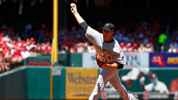 ST. LOUIS, MO - JUNE 3: Nick Kingham #49 of the Pittsburgh Pirates delivers a pitch against the St. Louis Cardinals in the first inning at Busch Stadium on June 3, 2018 in St. Louis, Missouri. (Photo by Dilip Vishwanat/Getty Images)