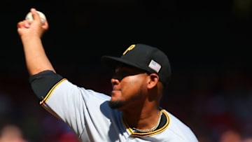 ST. LOUIS, MO - SEPTEMBER 10: Ivan Nova