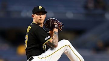 PITTSBURGH, PA - SEPTEMBER 27: Steven Brault #43 of the Pittsburgh Pirates in action during the game against the Cincinnati Reds at PNC Park on September 27, 2019 in Pittsburgh, Pennsylvania. (Photo by Joe Sargent/Getty Images)