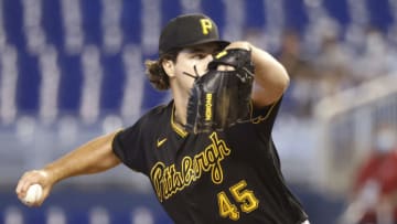 Sep 19, 2021; Miami, Florida, USA; Pittsburgh Pirates pitcher Max Kranick (45) pitches against the Miami Marlins during the first inning at loanDepot Park. Mandatory Credit: Rhona Wise-USA TODAY Sports