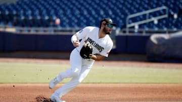 GLENDALE, AZ - OCTOBER 15: Joe Rizzo of the Peoria Javelinas (Seattle Mariners) fields. (Photo by Joe Robbins/Getty Images)
