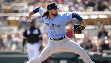 GLENDALE, ARIZONA - FEBRUARY 27: Penn Murfee #87 of the Seattle Mariners pitches against the Chicago White Sox on February 27, 2020 at Camelback Ranch in Glendale Arizona. (Photo by Ron Vesely/Getty Images)