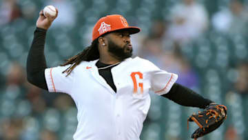 SAN FRANCISCO, CALIFORNIA - AUGUST 31: Johnny Cueto #47 of the San Francisco Giants pitches against the Milwaukee Brewers in the top of the first inning at Oracle Park on August 31, 2021 in San Francisco, California. (Photo by Thearon W. Henderson/Getty Images)
