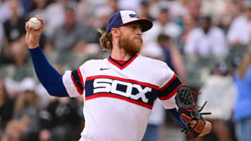 CHICAGO, ILLINOIS - MAY 15: Starting pitcher Michael Kopech #34 of the Chicago White Sox delivers the pitch in the first inning against the New York Yankees at Guaranteed Rate Field on May 15, 2022 in Chicago, Illinois. (Photo by Quinn Harris/Getty Images)