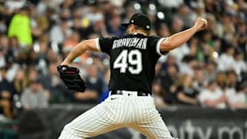 CHICAGO - MAY 14: Kendall Graveman #49 of the Chicago White Sox pitches against the New York Yankees on May 14, 2022 at Guaranteed Rate Field in Chicago, Illinois. (Photo by Ron Vesely/Getty Images)