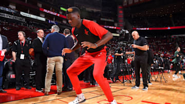 HOUSTON, TX - JANUARY 9 : Clint Capela #15 of the Houston Rockets warms up before the game against the Milwaukee Bucks on January 9, 2019 at the Toyota Center in Houston, Texas. NOTE TO USER: User expressly acknowledges and agrees that, by downloading and or using this photograph, User is consenting to the terms and conditions of the Getty Images License Agreement. Mandatory Copyright Notice: Copyright 2019 NBAE (Photo by Bill Baptist/NBAE via Getty Images)