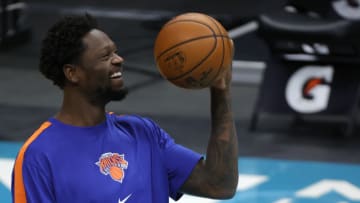 CHARLOTTE, NORTH CAROLINA - JANUARY 11: Julius Randle #30 of the New York Knicks warms up prior to their game against the Charlotte Hornets at Spectrum Center on January 11, 2021 in Charlotte, North Carolina. NOTE TO USER: User expressly acknowledges and agrees that, by downloading and or using this photograph, User is consenting to the terms and conditions of the Getty Images License Agreement. (Photo by Jared C. Tilton/Getty Images)