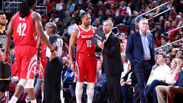 HOUSTON, TX - JANUARY 20: Assistant Coach Jeff Bzdelik of the Houston Rockets speaks with Eric Gordon #10 and Nene Hilario #42 of the Houston Rockets during the game against the Golden State Warriors on January 20, 2018 at the Toyota Center in Houston, Texas. NOTE TO USER: User expressly acknowledges and agrees that, by downloading and or using this photograph, User is consenting to the terms and conditions of the Getty Images License Agreement. Mandatory Copyright Notice: Copyright 2018 NBAE (Photo by Nathaniel Butler/NBAE via Getty Images)