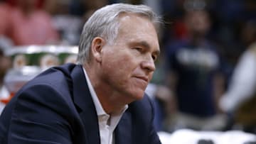 NEW ORLEANS, LA - MARCH 17: Head coach Mike D'Antoni of the Houston Rockets reacts during the first half against the New Orleans Pelicans at the Smoothie King Center on March 17, 2018 in New Orleans, Louisiana. NOTE TO USER: User expressly acknowledges and agrees that, by downloading and or using this photograph, User is consenting to the terms and conditions of the Getty Images License Agreement. (Photo by Jonathan Bachman/Getty Images)