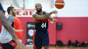 Rockets P.J. Tucker passes the ball during the 2019 USA Basketball Men's National Team Training Camp (Andrew D. Bernstein/NBAE via Getty Images)